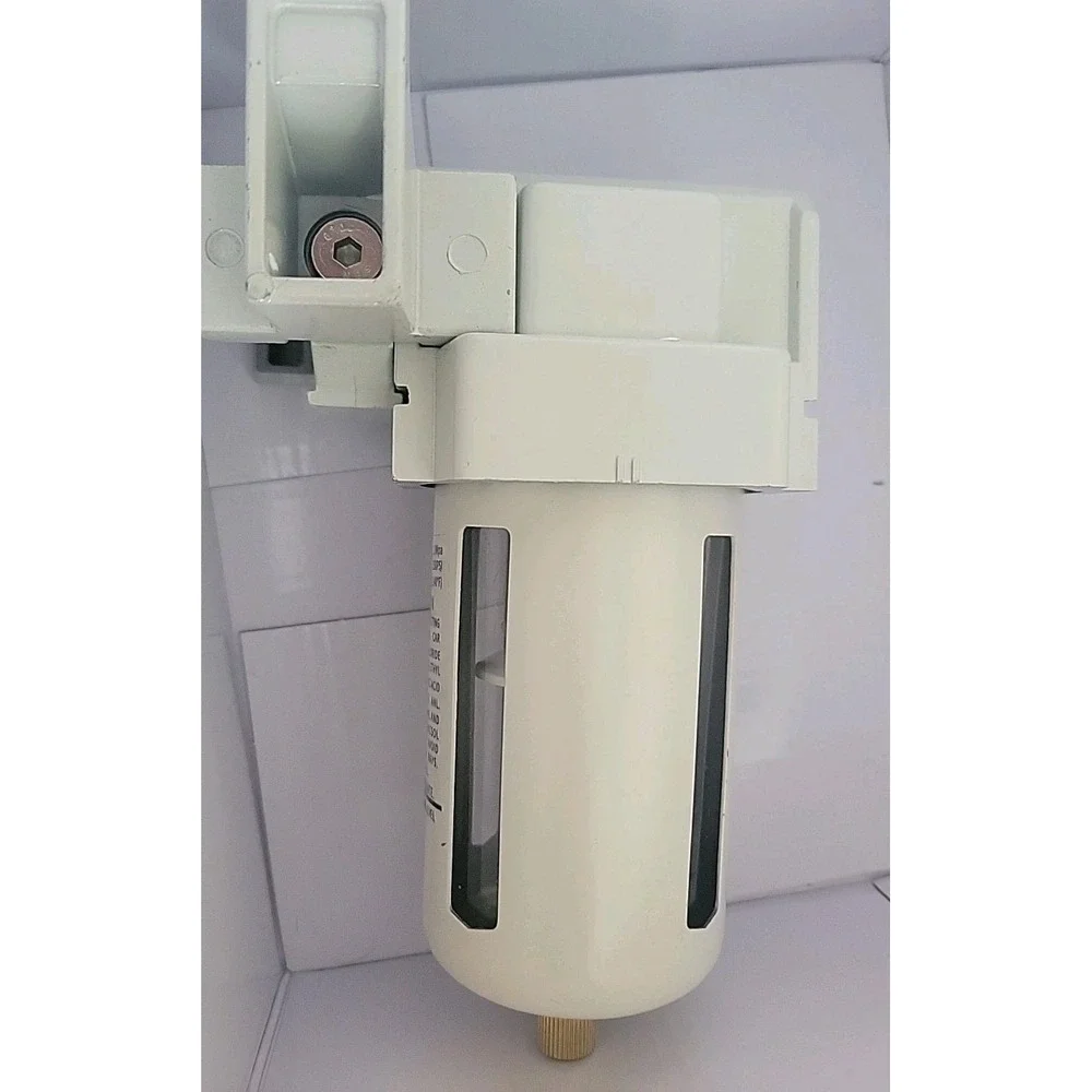 The Unbranded Brand air filter
